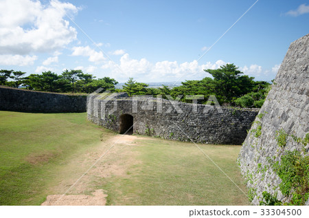 Okinawa Zakimi Castle ruins _3 33304500