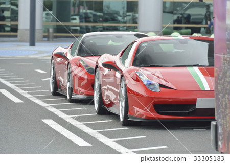 Red luxury sports car 33305183