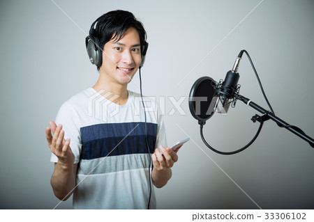 Vocal lessons 33306102