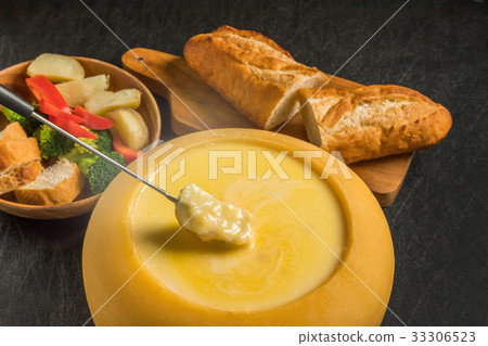 Authentic cheese fondue authentic cheese fondue swiss cuisine 33306523