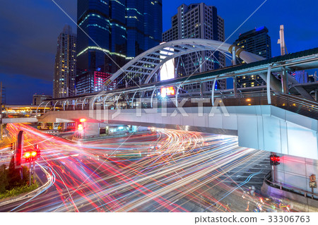 Cityscape at night in Bangkok, Thailand. 33306763