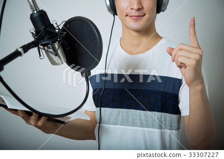 Voice actor lesson 33307227