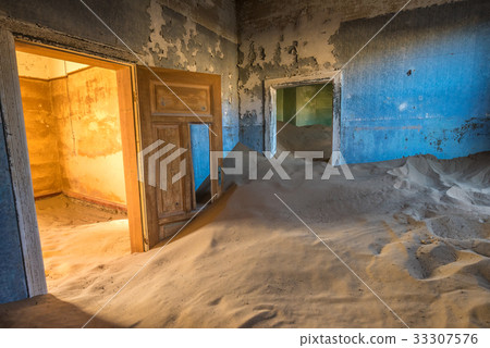 Abandoned ghost town of Kolmanskop in Namibia 33307576