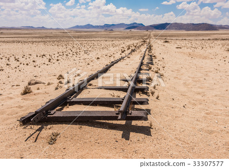 Abandoned railway tracks in the desert, Namibia 33307577