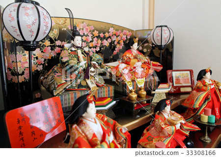 Hina doll 33308166