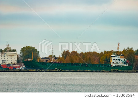 Green cargo ship Green cargo ship 33308584