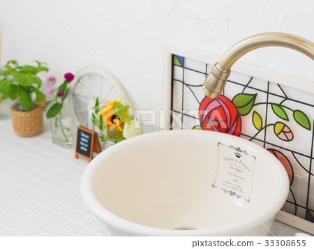 Stylish bathroom 33308655