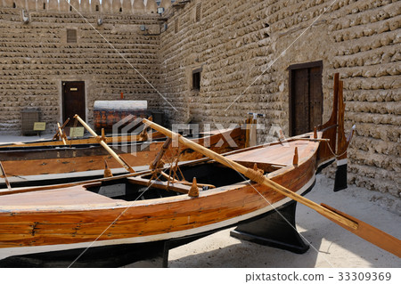 Dubai Museum 33309369