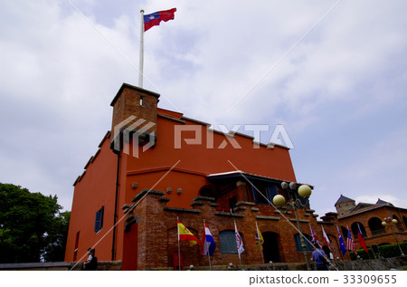 Hong Scarlet Castle (Taiwan Freshwater) 33309655