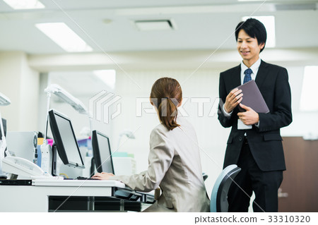 Office image 33310320