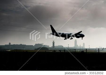 Scenery with a passenger plane, collection of images of the airport Scenery with a passenger plane, collection of images of the airport 33312032