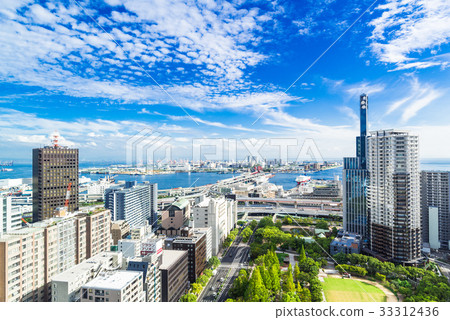 Flower Road and Kobe Port seen from Kobe City Hall Flower Road and Kobe Port seen from Kobe City Hall 33312436