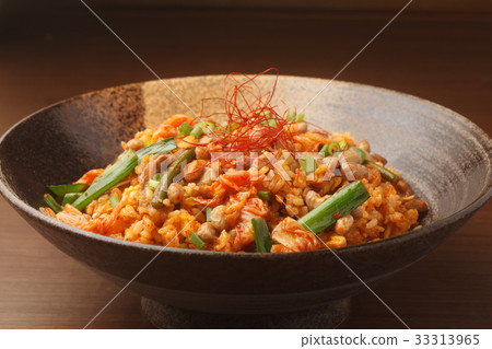 Fried rice with kimchi and natto Fried rice with kimchi and natto 33313965