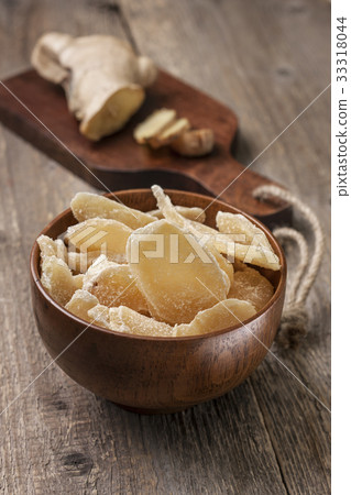 Candied ginger 33318044
