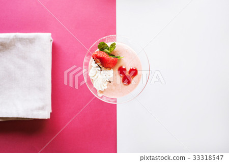 Creamy strawberry dessert on contrast background Creamy strawberry dessert on contrast background 33318547