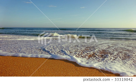 Beach Wave Splash Close Up 33319842