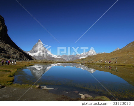 Upside-down Matterhorn Upside-down Matterhorn 33323053