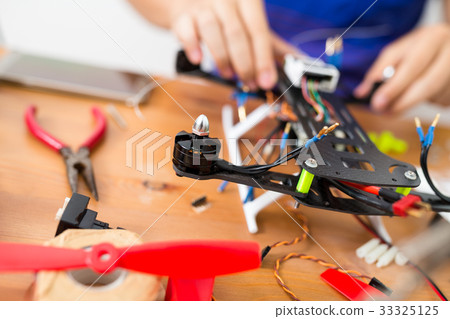 Building of drone Building of drone 33325125