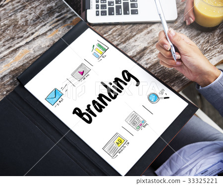 Online Strategy Media Marketing Icons 33325221