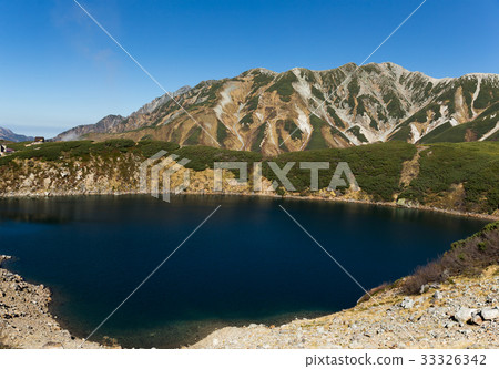 Mikurigaike pond in Tateyama mountain Mikurigaike pond in Tateyama mountain 33326342