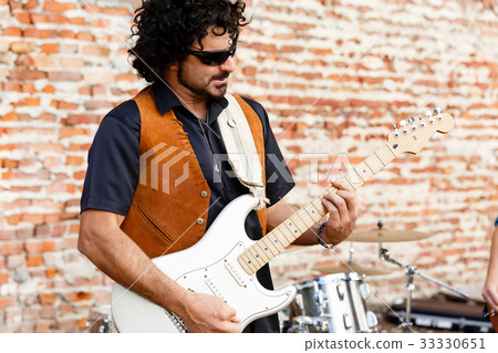 Love my music 33330651