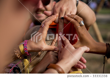 Group of friends with hands peace sign 33331338