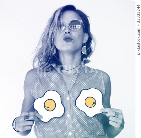 Woman Portrait Hands Holding Fried Eggs Studio Woman Portrait Hands Holding Fried Eggs Studio 33333244