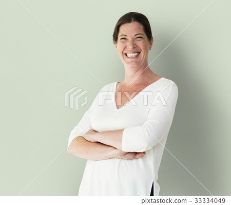 Adult Woman Face Smile Expression Studio Portrait Adult Woman Face Smile Expression Studio Portrait 33334049