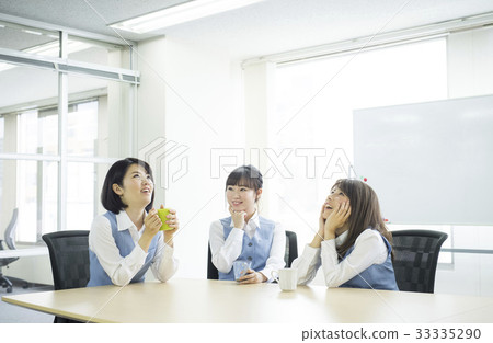 Office work Office work 33335290