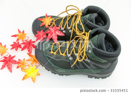 徒步鞋秋天圖像 33335451