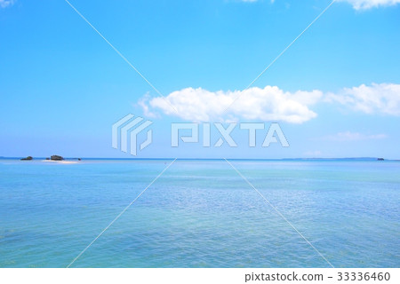Okinawa summer sea 33336460