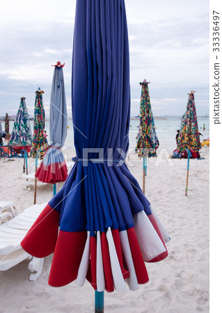 Umbrellas on the beach at Koh Lan Umbrellas on the beach at Koh Lan 33336497