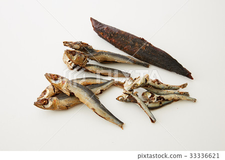 Boiled dried bonito and dried bonito 33336621