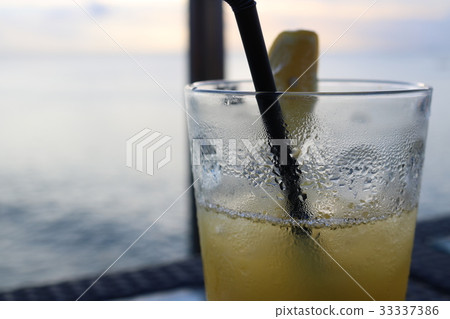 Bali beach and tropical juice Bali beach and tropical juice 33337386
