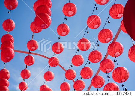 Red Chinese Paper Lanterns Red Chinese Paper Lanterns 33337481