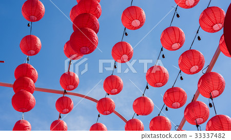 Red Chinese Paper Lanterns Red Chinese Paper Lanterns 33337482