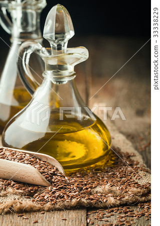 flax seeds and linseed oil 33338229