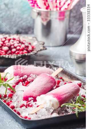pink cranberry popsicle 33338334