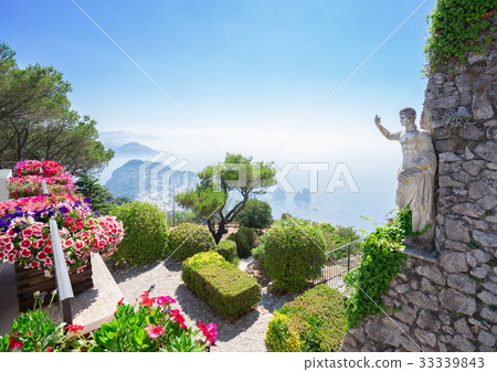 Capri island, Italy Capri island, Italy 33339843