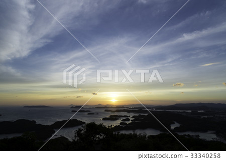 A sunset view 8 from the Ishitake Observatory in summer A sunset view 8 from the Ishitake Observatory in summer 33340258