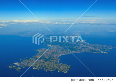 Flying over the Pacific Ocean Miura Peninsula aerial view 33340697