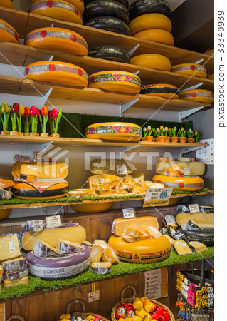 Gouda, Netherlands - April 27, 2017 Gouda, Netherlands - April 27, 2017 33340939