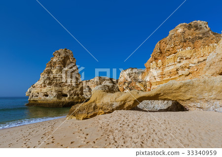 Beach near Lagos - Algarve Portugal Beach near Lagos - Algarve Portugal 33340959