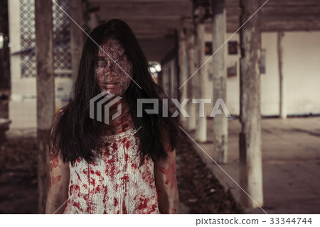 Suicidal girl in haunted school 33344744