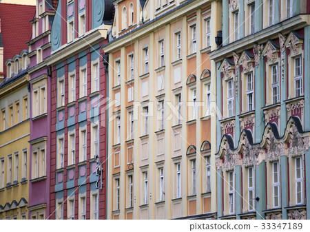 colorful buildings of Wroclaw 33347189