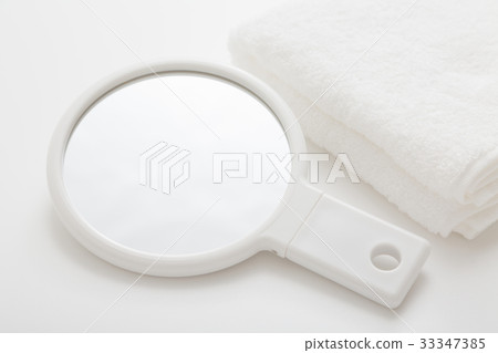 Towel and hand mirror Towel and hand mirror 33347385