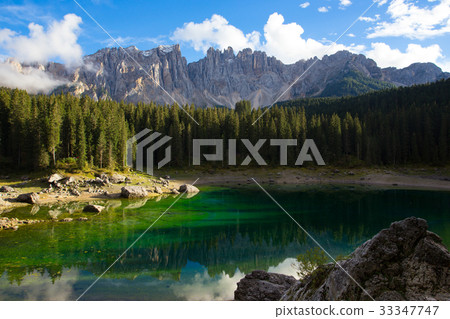 Lago di Carezza 33347747