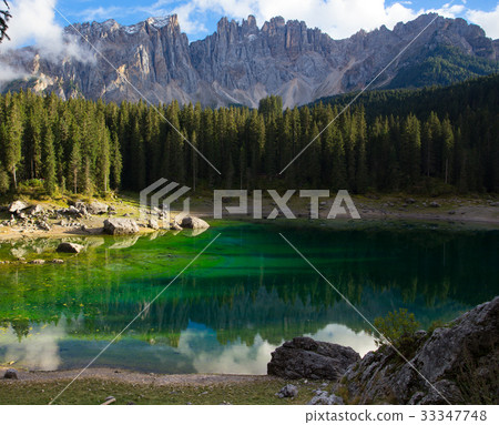 Lago di Carezza 33347748