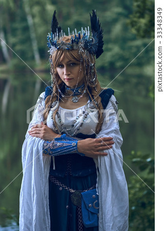 Valkyrie warrioress in magpie costume 33348349
