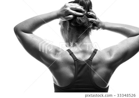 Rear view of muscular female back. 33348526